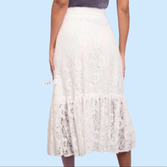 WHITE LINED LACE DETAILED MIDI SKIRT - Picture 2 of 9